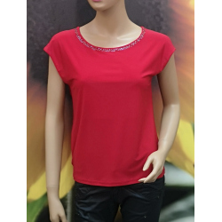 Largo - dámské červené tričko s aplikací